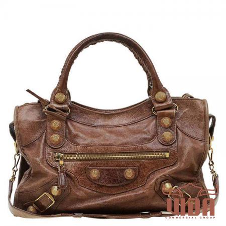 Seller of Brown Leather Bags