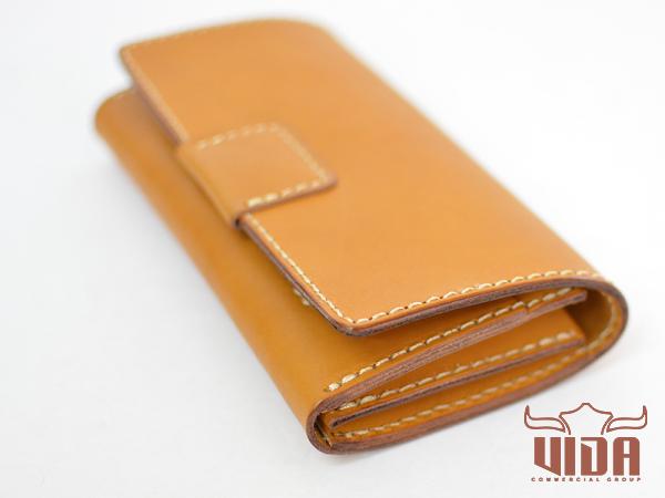 Buy good leather wallet brands at an exceptional price