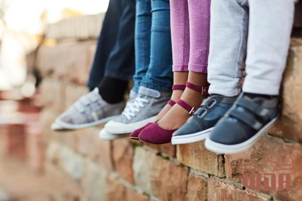 Purchase and price of shoes for girls kids types