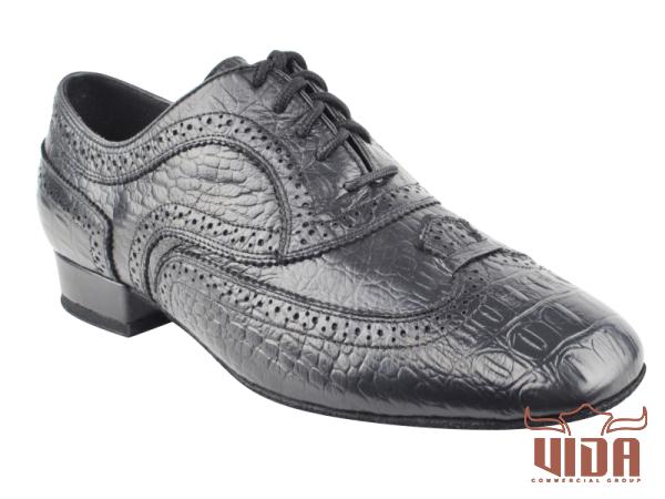 Buy men&apos;s classic leather shoes at an exceptional price